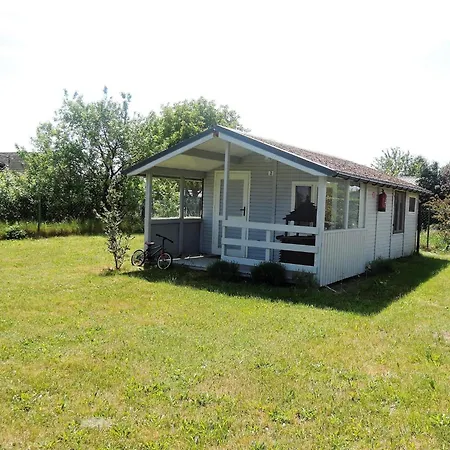 Pretty In With Garden Ferienhaus Wrzosowo (Kamien)