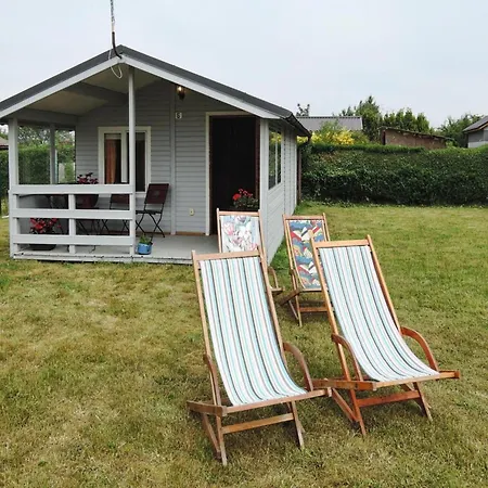 Ferienhaus Pretty In With Garden